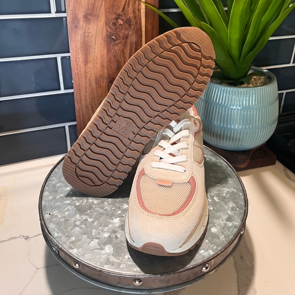 Madewell Kickoff Sneakers - Picture 5 of 7